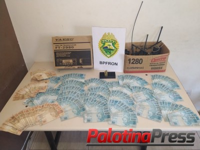BPFRON APREENDE DINHEIRO, MUNIÇÕES E CIGARROS EM SANTA HELENA-PR