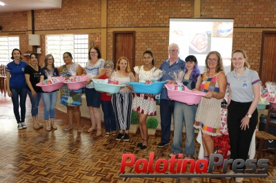 CRAS promove confraternização de encerramento para as gestantes