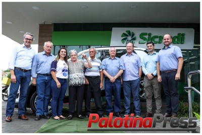 Sicredi Vale do Piquiri Abcd PR/SP premia associados no interior do Paraná