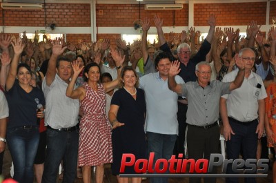 Clube do Vovô é reinaugurado em Palotina.