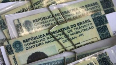 Detran Paraná suspende prazos para renovação de CNH