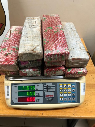 Operação no Rio Paraná apreende 35 kg de maconha
