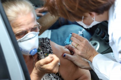 Paraná - Estado já vacinou mais de um milhão de idosos contra gripe