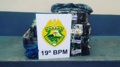 OLICIAIS MILITARES DE SANTA HELENA REALIZAM APREENSÃO DE MAIS DE 150 KG DE MACONHA NAS MARGENS DO LAGO ITAIPU