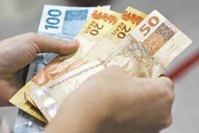 INSS paga segunda parcela do 13º a partir desta segunda-feira; confira o calendário
