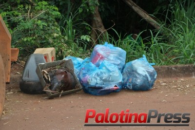 Prefeitura recomenda cuidados no descarte de lixo durante a pandemia 