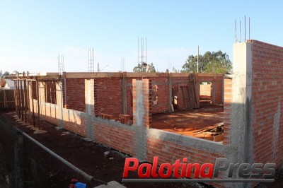 A obra da cozinha e refeitório da escola Percicoti segue acontecendo 
