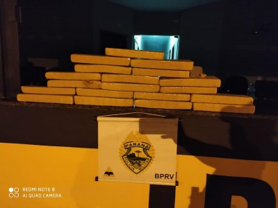 POSTO POLICIAL RODOVIÁRIO DE IPORÃ REALIZA APREENSÃO DE MACONHA EM COLETIVO