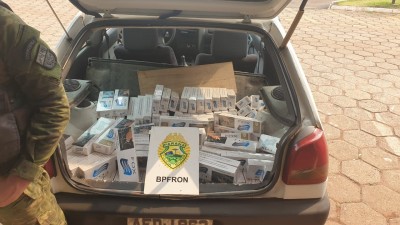 BPFRON APREENDE VEÍCULO COM CIGARROS CONTRABANDEADOS NA CIDADE DE TOLEDO-PR DURANTE OPERAÇÃO HÓRUS