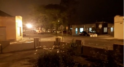 Curitiba - Presos rendem policial e fogem de delegacia levando drogas, arma e carro