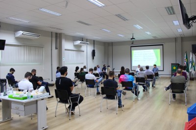 Acipa realiza encontro com candidatos à Prefeitura e apresenta reivindicações