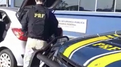 PRF apreende 78 quilos de maconha em Lindoeste (PR)