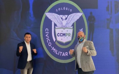 Deputado Soldado Adriano José e Sargento Fahur participam de lançamento de Colégios Cívico Militares