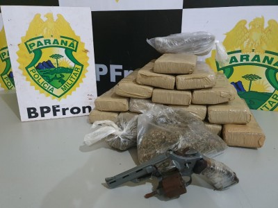 BPFRON APREENDE DROGAS E ARMA DE FOGO NA CIDADE DE GUAÍRA