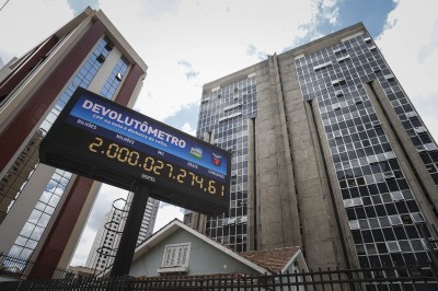 Nota Paraná chega à marca de R$ 2 bilhões devolvidos para cidadãos e instituições
