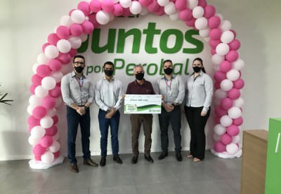 Campanha do Sicredi de incentivo a poupança premia associado de Perobal (PR)