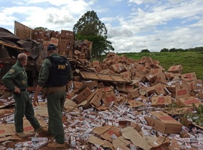 Durante final de semana, PRF no Paraná dá prejuízo de mais de R$ 4 milhões ao crime organizado