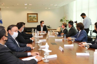 Com investimentos de 385 milhões de reais, Ambev amplia produção de cervejas puro malte no Paraná