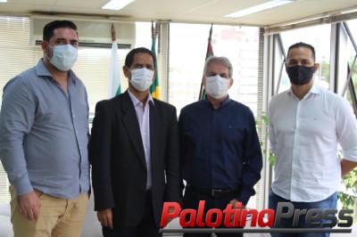 Prefeito Luiz Ernesto de Giacometti vai a Curitiba e se reuni com Secretário da Segurança Pública