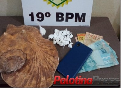 Palotina - Adolescente arromba residência, furta dois mil reais para usar com drogas e acaba detido pela PM.  