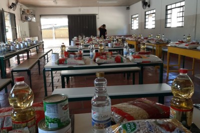 Paraná - Escolas vão distribuir merenda para famílias de alunos mais vulneráveis