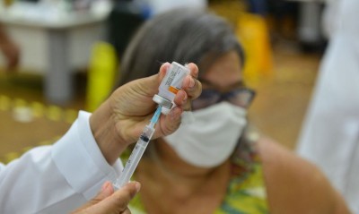 Brasil - Covid-19: pessoas com comorbidades serão imunizadas a partir de maio