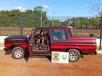 POLÍCIA FEDERAL E BPFRON PRENDEM INDIVÍDUO EM FLAGRANTE E APRENDEM VEÍCULO CARREGADO COM CONTRABANDO DURANTE OPERAÇÃO HÓRUS EM TERRA ROXA