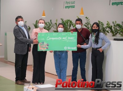 Promoção Razões para Investir e Ganhar: Sicredi entrega terceiro prêmio mensal
