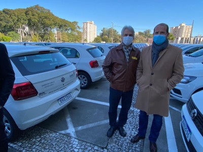 Prefeito participa em Curitiba da entrega de veículos para a Saúde de Palotina