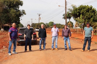 Visita do Prefeito e Vice Prefeito no Distrito da Vila Floresta