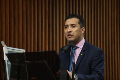 PV namora a vice de Ratinho Junior