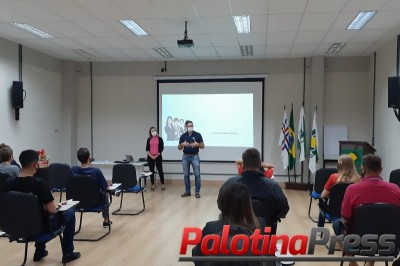 Dia do Estagiário é comemorado com palestra na Acipa