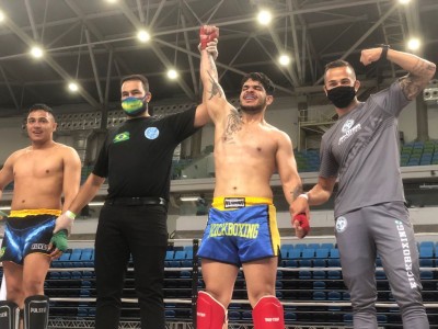 Palotinenses no Campeonato Brasileiro de Kickboxing no Rio de Janeiro  