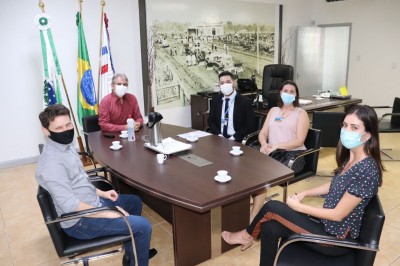 Visita da nova Gerente da Caixa Econômica Federal de Palotina 
