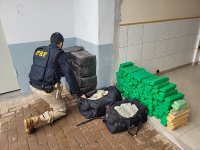 PRF apreende no Paraná mais de 1 tonelada de maconha