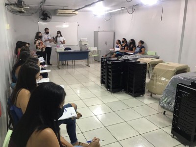 Início do Curso de Alongamento de Cílios em Palotina