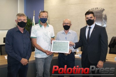 Câmara de Palotina homenageia C.Vale com Moção de Aplausos