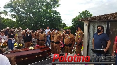 Palotina - Policiais Militares realizam cortejo com viaturas e sob toque de silêncio prestam a última continência a Soldado Dulcival.