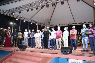 Abertura do Natal de Esperança e Luz contou com a presença de muitas famílias