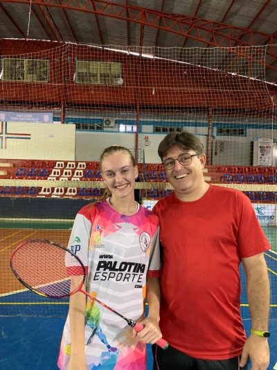 Atleta palotinense de badminton conquista acesso a principal categoria do Paraná