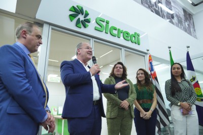 Sicredi Vale do Piquiri Abcd PR/SP inaugura agência em parceria com a ACISCS