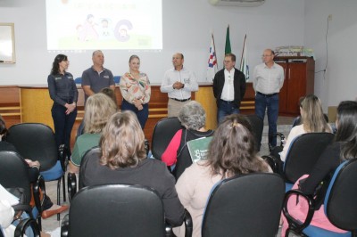 Sindicato Rural e Todos a Uma Só Voz elaboram projeto Cartilha ABC do Agro para crianças da Educação Infantil