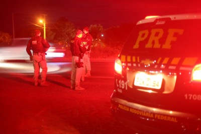 Em Santa Terezinha de Itaipu, PRF prende foragido da justiça por homicídio