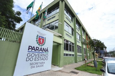 Saúde abre processo seletivo para contratação de 341 profissionais em todo o Paraná