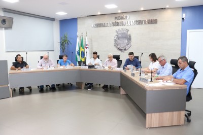 Em sessão ordinária, Câmara de Palotina aprova projetos e encaminha indicações