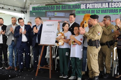 Governador participa de solenidade de inauguração de nova sede do BPEC e entrega de viaturas à PMPR