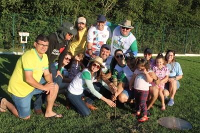 Plantio de Moringa marca Festival de Pesca e homenageia Papa Francisco