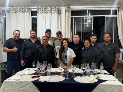 Faculdade do Trabalhador de Palotina encerra cursos de capacitação profissional em Garçom e Precificação