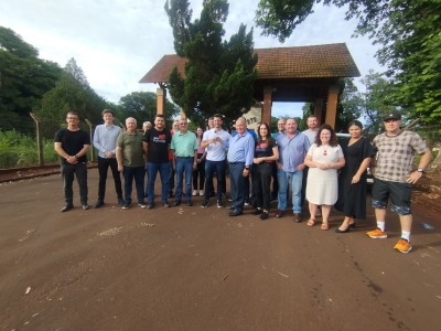 Em dia considerado histórico, prefeito Rodrigo Ribeiro recebe as chaves da área da antiga AFITRA