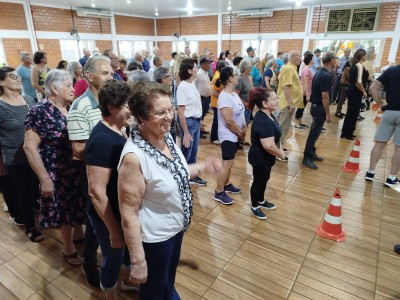 Primeiro Movimenta Palotina 60+ envolve idosos em atividades de lazer e integração